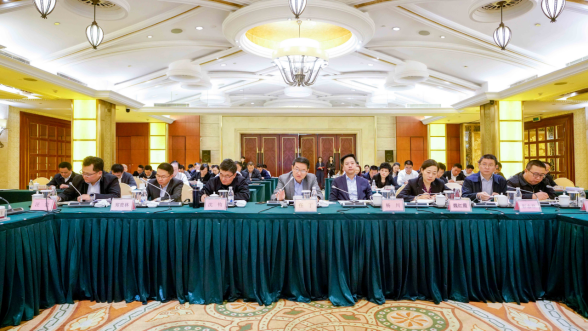 奋力冲刺2019年 起劲备战2020年 云顶集团集团召开2019年三季度运营剖析暨事情推进聚会