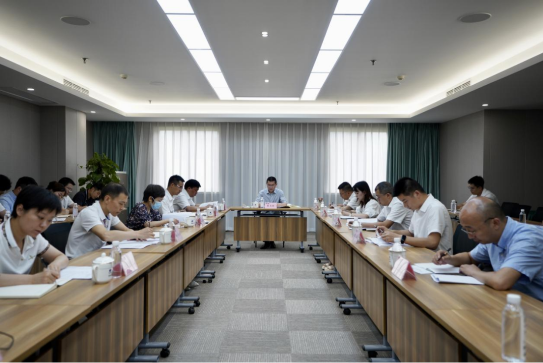 省云顶集团集团召开2023年上半年岁检监察事情会