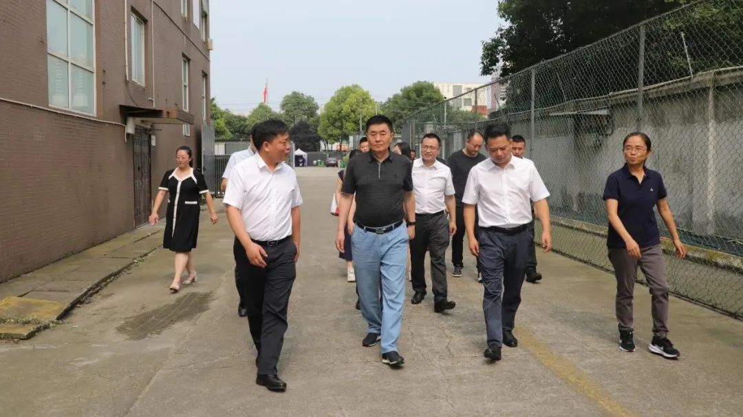 省云顶集团集团向导带队调研锦弘集团文印中心保密命题阅卷印制基地