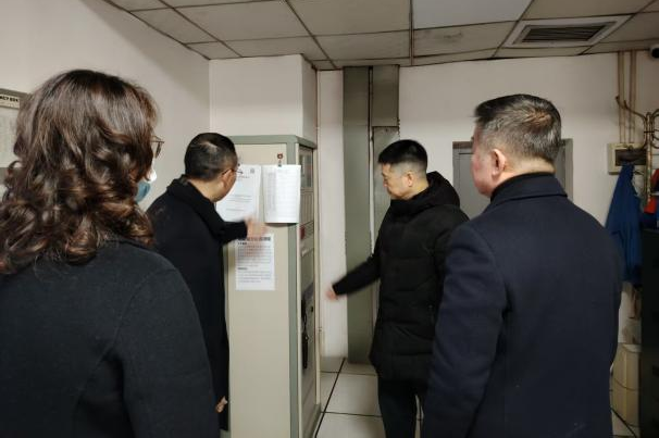 省云顶集团集团党委书记、董事长游勇检查督导春节清静生产并探望慰问干部员工